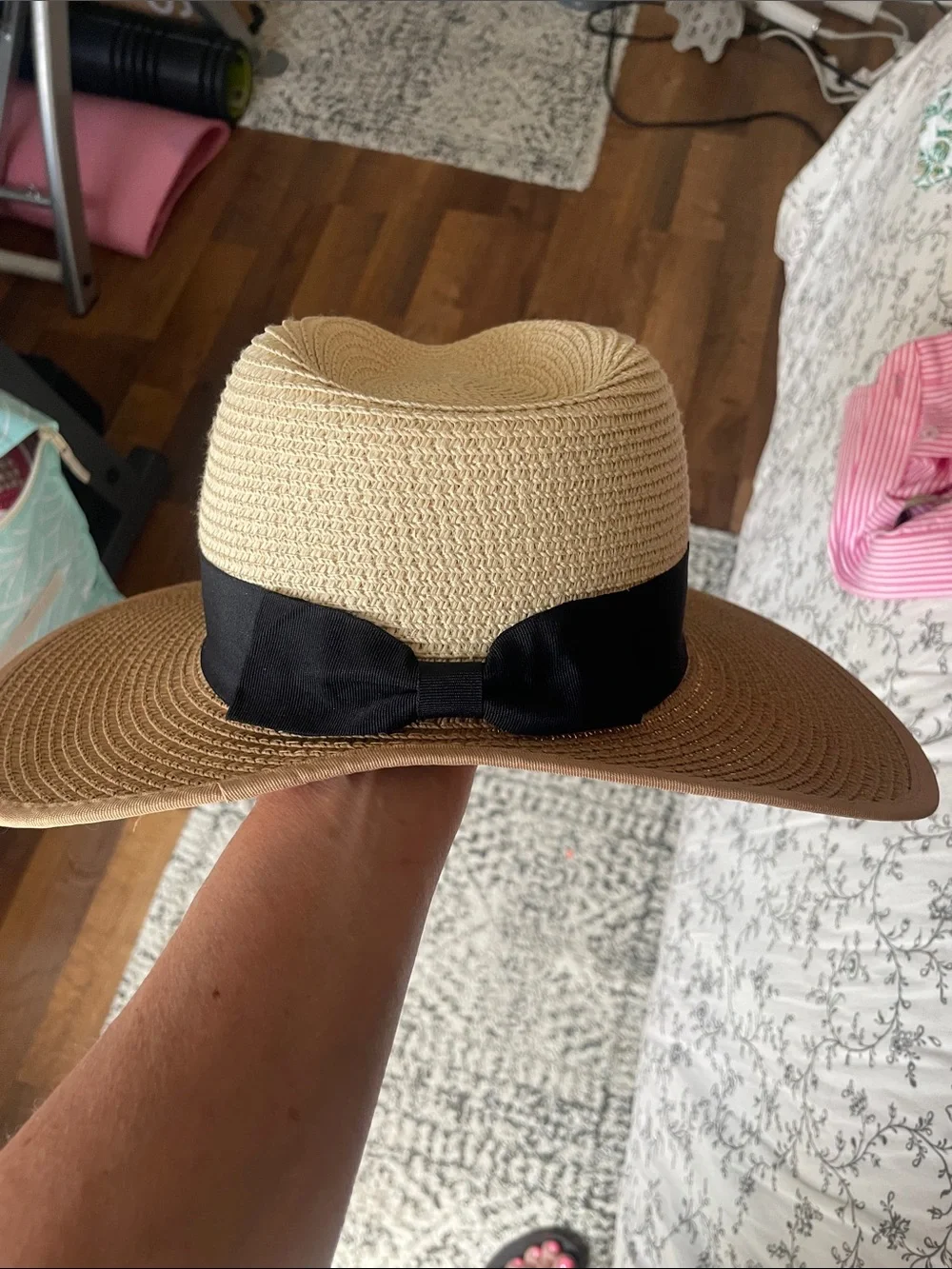 Wide Brim Straw Sun Hat with Black Ribbon - Beige/Tan never worn